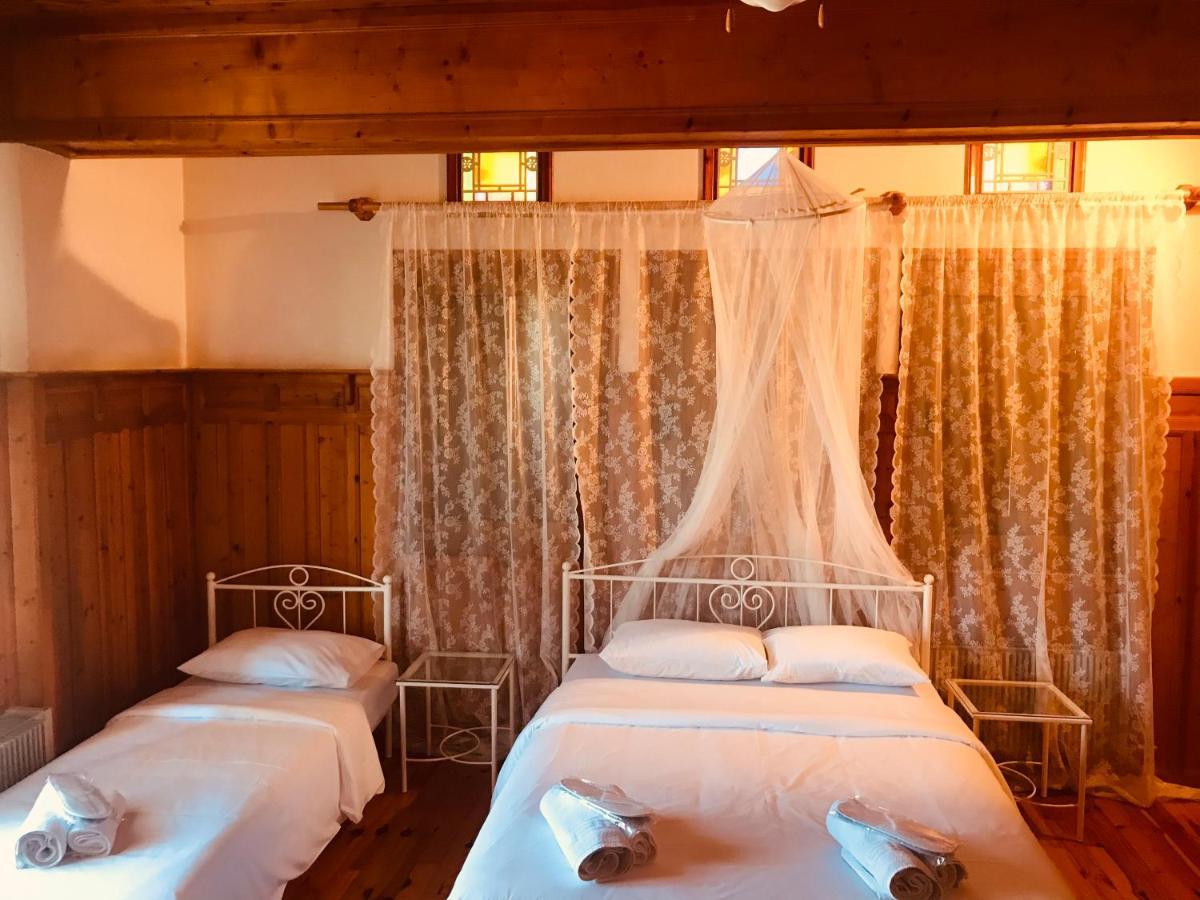 9Mouses Chasiotis Guest House Ampelakia Экстерьер фото